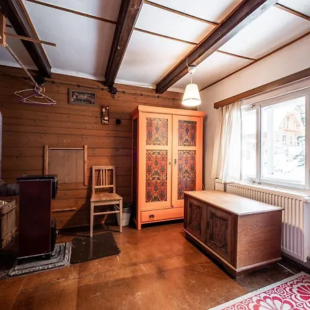 Hajenka Dağ evi